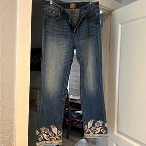 DRIFTWOOD Denim Cropped Jeans with Floral Embroidery